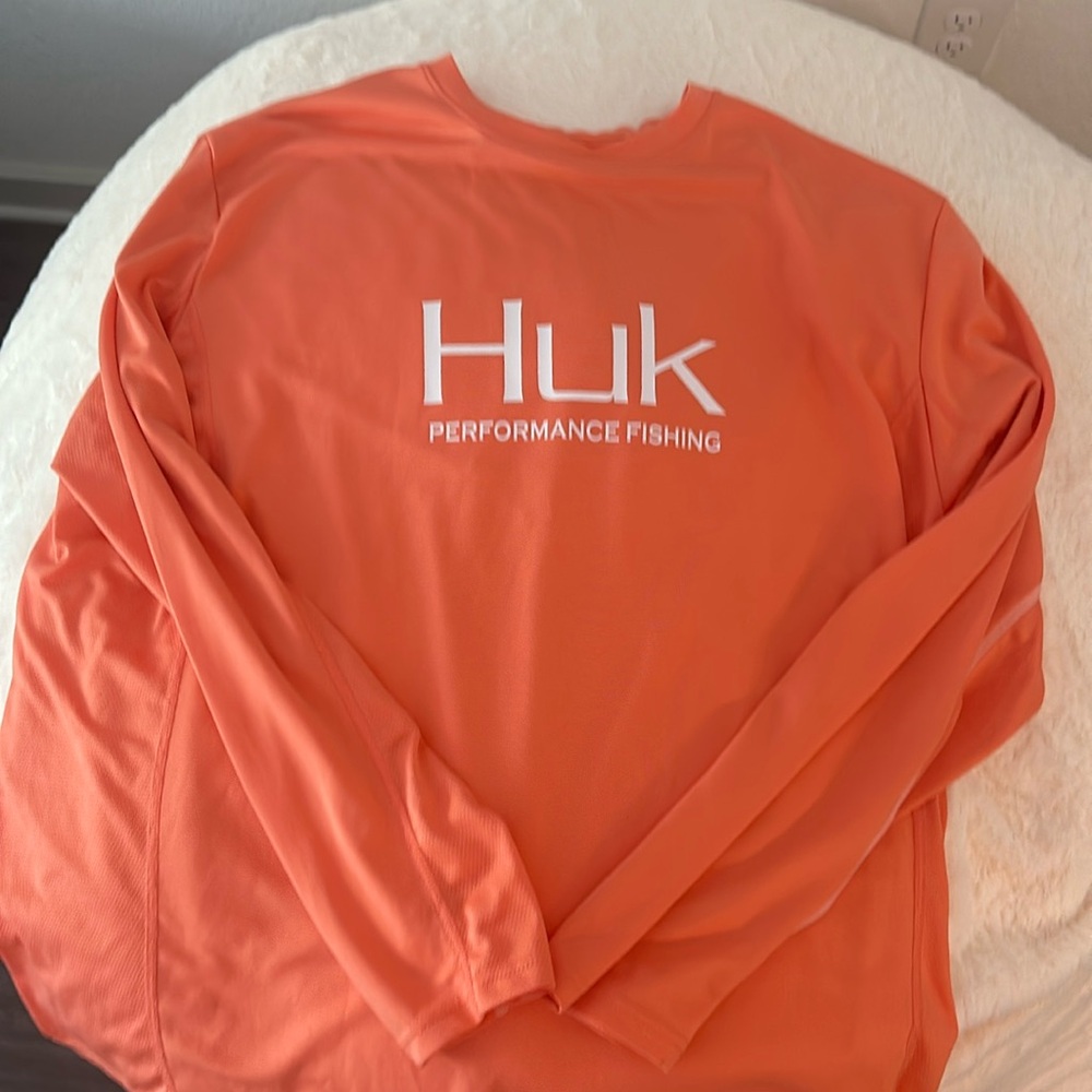 Huk shirt